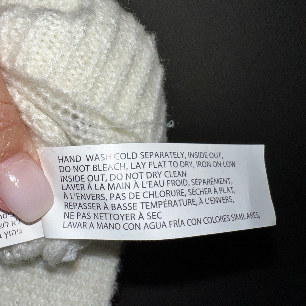 Sweater - Picture 4 of 5